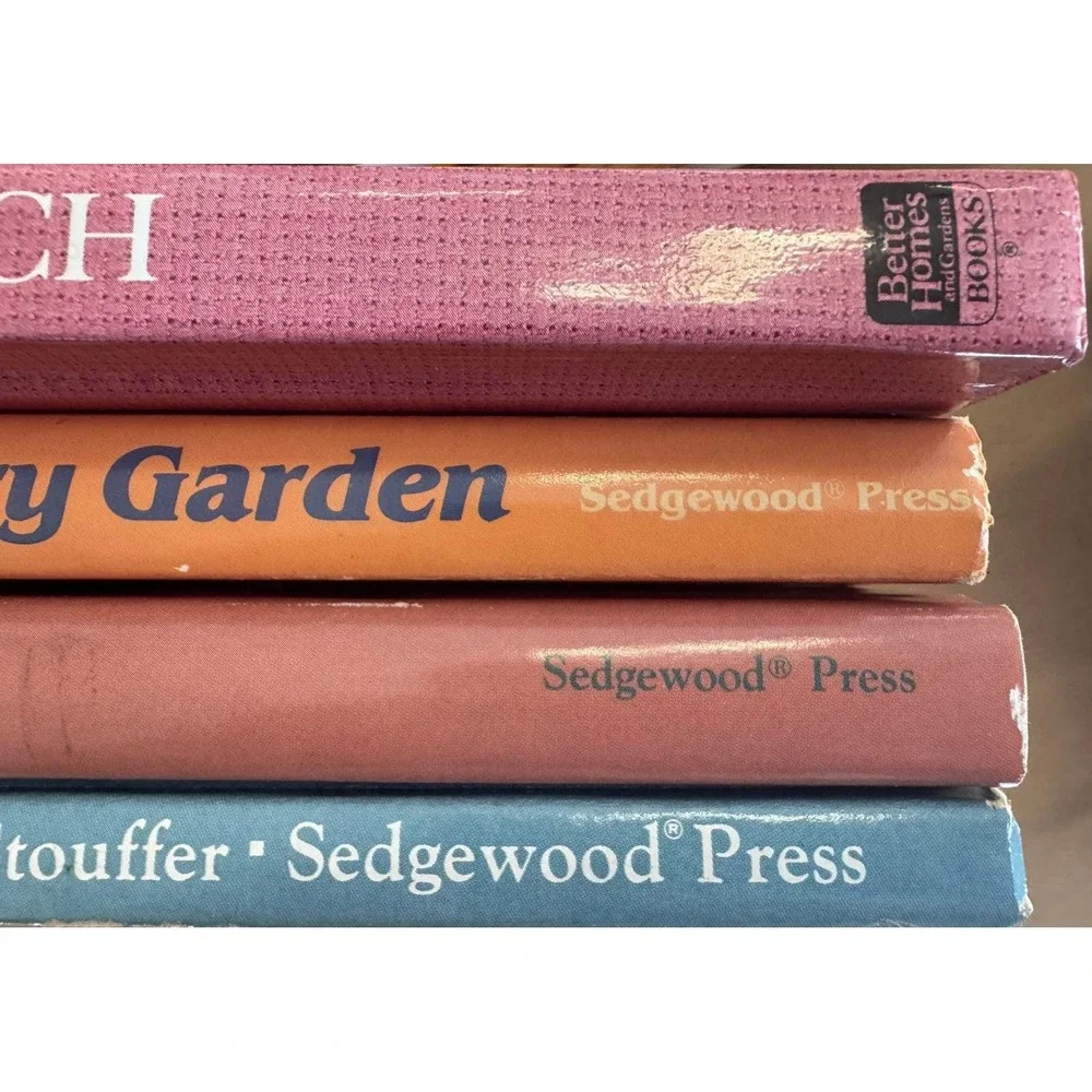Cross-Stitch Pattern Books Lot of 4, Sedgewood Press & BH&G, Samplers Floral